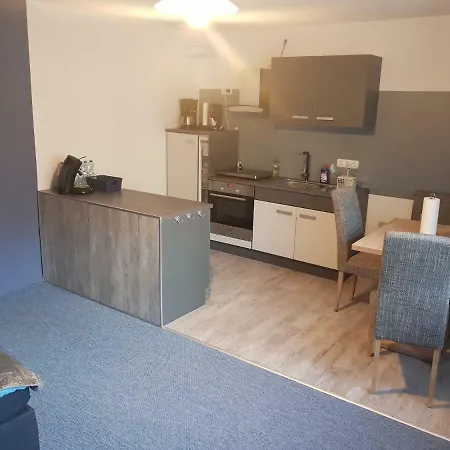 3 Birken Apartment *